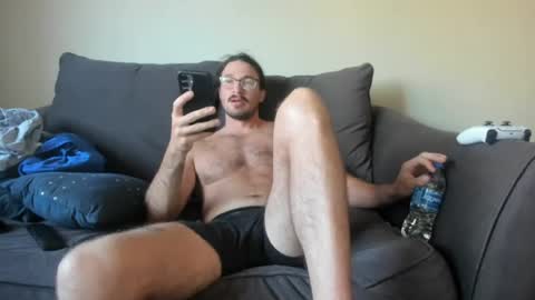 Snapshot of chadpowerz chatting on June 11, 2026, 11:36 pm Lydong online show from June 11, 2026, 11:36 pm