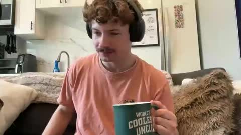 Snapshot of chadtitan chatting on May 4, 2026, 4:25 pm ChadTitan online show from May 4, 2026, 4:25 pm