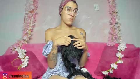 Snapshot of chaminelan chatting on September 24, 2025, 8:23 pm chaminelan online show from September 24, 2025, 8:23 pm