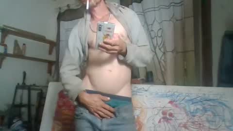 Snapshot of champ_rod chatting on June 16, 2026, 4:48 am Esly online show from June 16, 2026, 4:48 am