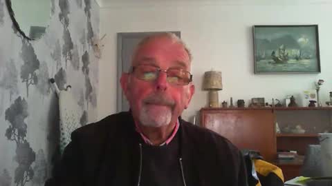 Snapshot of champers37 chatting on May 11, 2026, 12:44 pm Champers online show from May 11, 2026, 12:44 pm