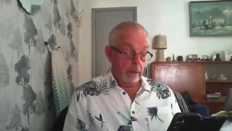 Snapshot of champers37 chatting on May 23, 2026, 9:57 am Champers online show from May 23, 2026, 9:57 am