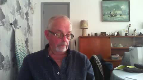 Snapshot of champers37 chatting on May 25, 2026, 1:28 pm Champers online show from May 25, 2026, 1:28 pm