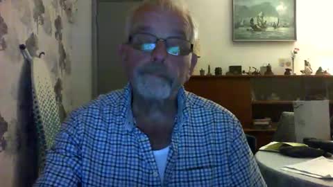 Snapshot of champers37 chatting on May 31, 2026, 8:43 pm Champers online show from May 31, 2026, 8:43 pm