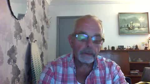 Snapshot of champers37 chatting on June 2, 2026, 2:19 pm Champers online show from June 2, 2026, 2:19 pm