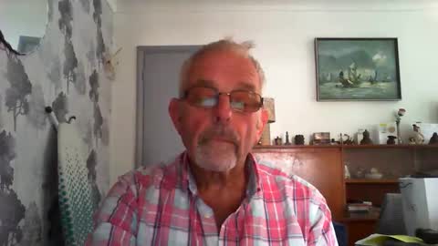 Snapshot of champers37 chatting on June 3, 2026, 8:28 am Champers online show from June 3, 2026, 8:28 am