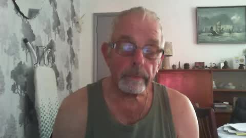 Snapshot of champers37 chatting on July 9, 2026, 9:46 am Champers online show from July 9, 2026, 9:46 am