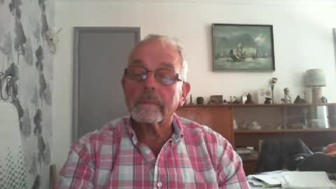 Snapshot of champers37 chatting on July 24, 2026, 9:29 am Champers online show from July 24, 2026, 9:29 am