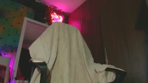 Snapshot of chaneel_ chatting on May 1, 2026, 10:58 pm Chanel M. online show from May 1, 2026, 10:58 pm