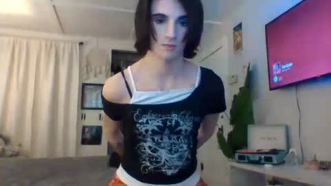 Snapshot of chanel2002 chatting on March 8, 2025, 5:33 pm chanel2002 online show from March 8, 2025, 5:33 pm