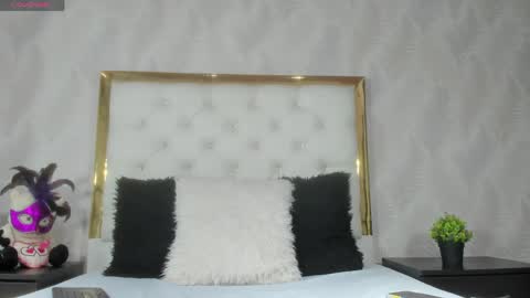 chanel any online show from April 20, 2026, 6:53 pm