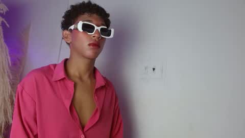 chanel_bitch952834 online show from March 18, 2026, 11:19 pm