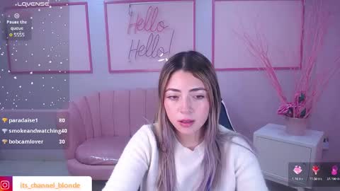 Snapshot of channel_blonde_a chatting on January 3, 2025, 7:39 pm channel_blonde_a online show from January 3, 2025, 7:39 pm