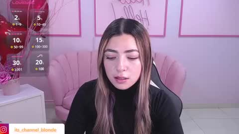 Snapshot of channel_blonde_a chatting on February 15, 2025, 4:56 pm channel_blonde_a online show from February 15, 2025, 4:56 pm