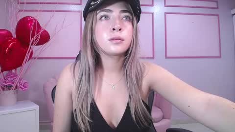 Snapshot of channel_blonde_a chatting on February 20, 2025, 4:36 pm channel_blonde_a online show from February 20, 2025, 4:36 pm