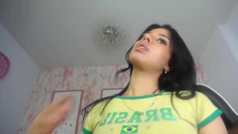 Snapshot of channel_garcia_ch chatting on November 7, 2025, 12:54 am Channel Garcia online show from November 7, 2025, 12:54 am