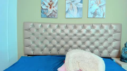 Snapshot of channeljonson chatting on January 21, 2025, 6:34 pm Channel online show from January 21, 2025, 6:34 pm