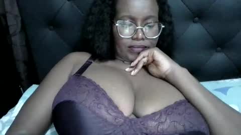chantal99 online show from April 30, 2026, 10:58 pm