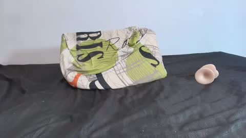 Snapshot of chantal_taylor_ chatting on March 10, 2025, 6:12 pm Raquel online show from March 10, 2025, 6:12 pm