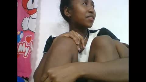 chantale483461 online show from April 23, 2026, 6:10 pm