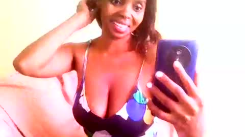 chante665 online show from December 2, 2024, 7:14 am