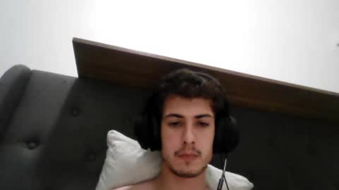 Snapshot of charismaticcharm chatting on January 11, 2025, 10:19 am charismaticcharm online show from January 11, 2025, 10:19 am