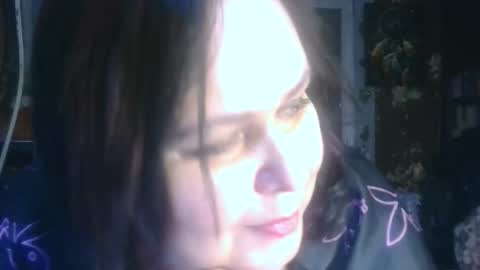 Snapshot of charleekendall chatting on November 18, 2025, 3:16 pm CharleeKendall online show from November 18, 2025, 3:16 pm