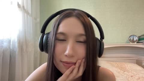 Scarlett online show from March 8, 2026, 12:09 pm