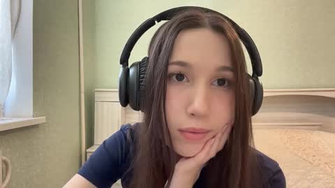 Scarlett online show from March 15, 2026, 12:00 pm