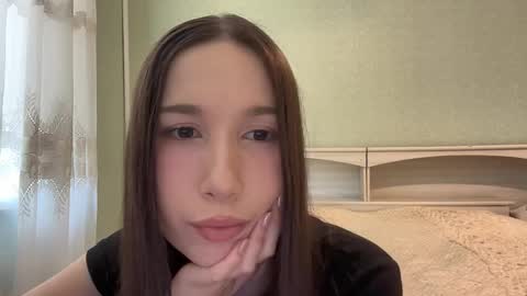 Scarlett online show from March 17, 2026, 12:08 pm