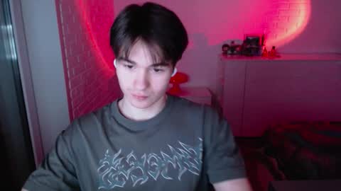 charleshanson69 online show from December 19, 2025, 6:48 pm