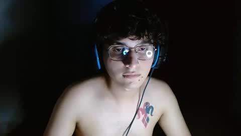 Snapshot of charley_quin chatting on May 17, 2026, 1:14 am Charley quinn online show from May 17, 2026, 1:14 am