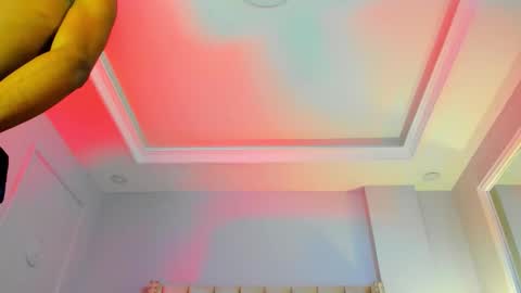 Snapshot of charlie_storm_ chatting on November 1, 2025, 11:45 am online show from November 1, 2025, 11:45 am