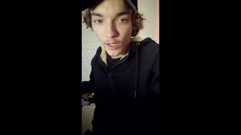 Snapshot of charlied09302 chatting on November 30, 2025, 5:44 am char sexiness online show from November 30, 2025, 5:44 am