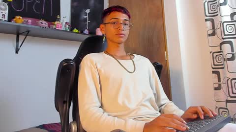 Charles Russo online show from December 16, 2024, 9:41 pm