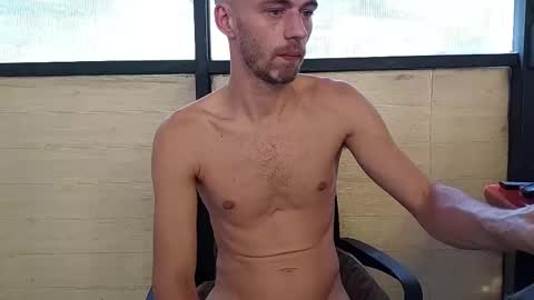 Snapshot of charlierushx chatting on November 15, 2025, 4:21 am charlierushx online show from November 15, 2025, 4:21 am