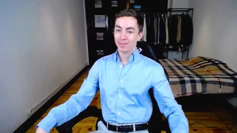 carlos reyes online show from February 26, 2025, 8:26 am