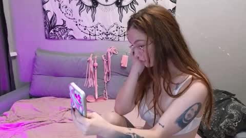 Snapshot of charliestormm chatting on November 21, 2025, 4:33 am charliestormm online show from November 21, 2025, 4:33 am