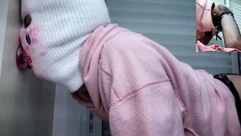 Charlie Throat online show from February 22, 2026, 10:58 am