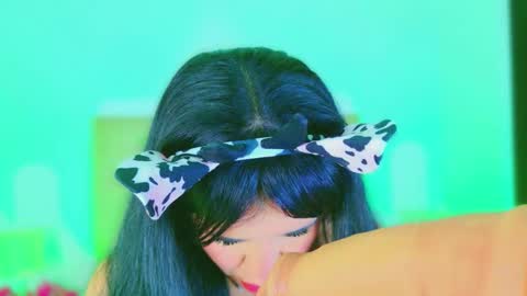 Charloott Evans online show from September 20, 2025, 2:45 am