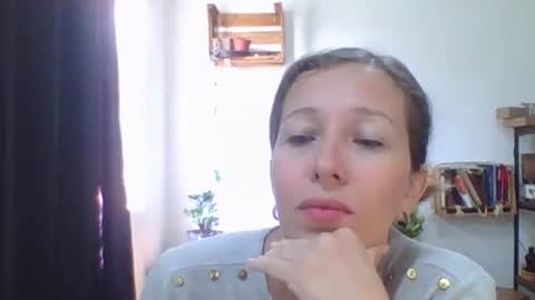 charlott online show from February 2, 2026, 7:12 pm