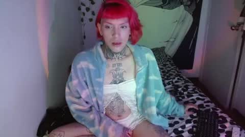 Snapshot of charlotbelucci_ chatting on May 15, 2026, 3:24 am Ale punky online show from May 15, 2026, 3:24 am