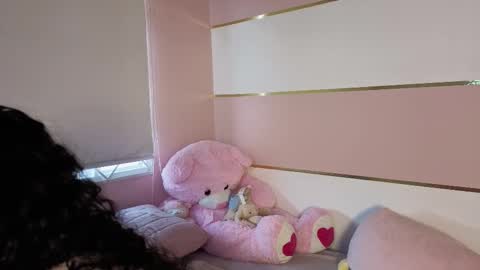 You honey online show from October 19, 2025, 11:44 am