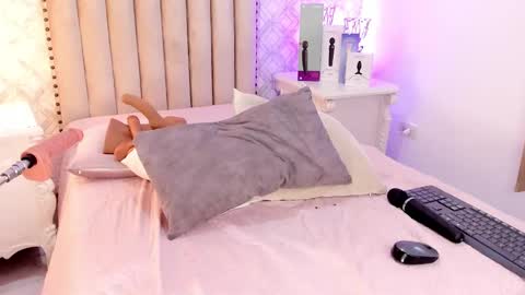   Charlotte  online show from February 17, 2025, 10:58 pm