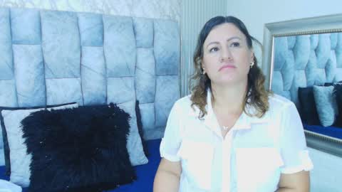 charlotte online show from September 26, 2025, 11:25 am