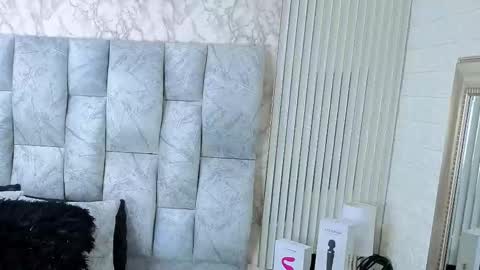 charlotte online show from October 6, 2025, 11:18 am