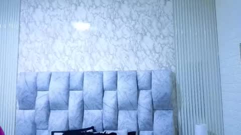 charlotte online show from November 5, 2025, 11:10 am