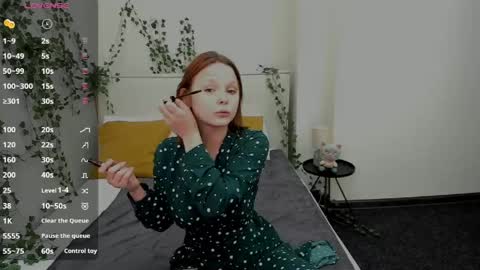 Snapshot of charlotte_boobsss chatting on June 8, 2026, 1:50 am charlotte_boobsss online show from June 8, 2026, 1:50 am