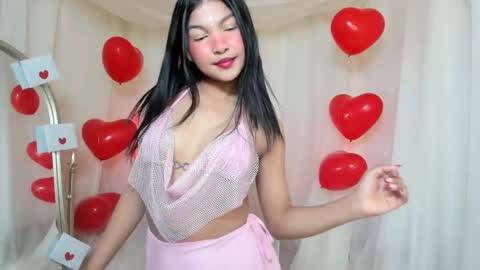 Snapshot of charlotte_capell chatting on February 15, 2025, 6:55 am Charly online show from February 15, 2025, 6:55 am