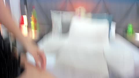 Snapshot of charlotte_copper chatting on December 23, 2024, 6:27 pm Charlotte online show from December 23, 2024, 6:27 pm